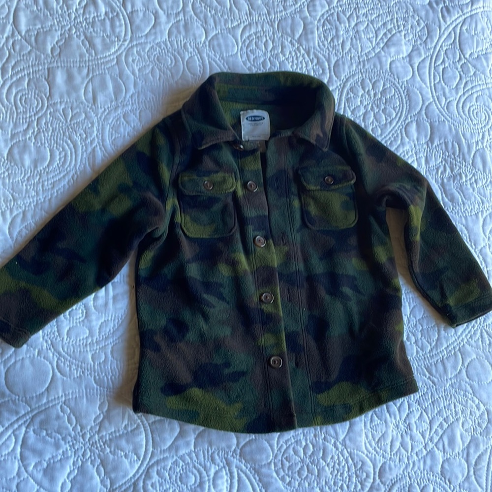 Old navy camo shacket